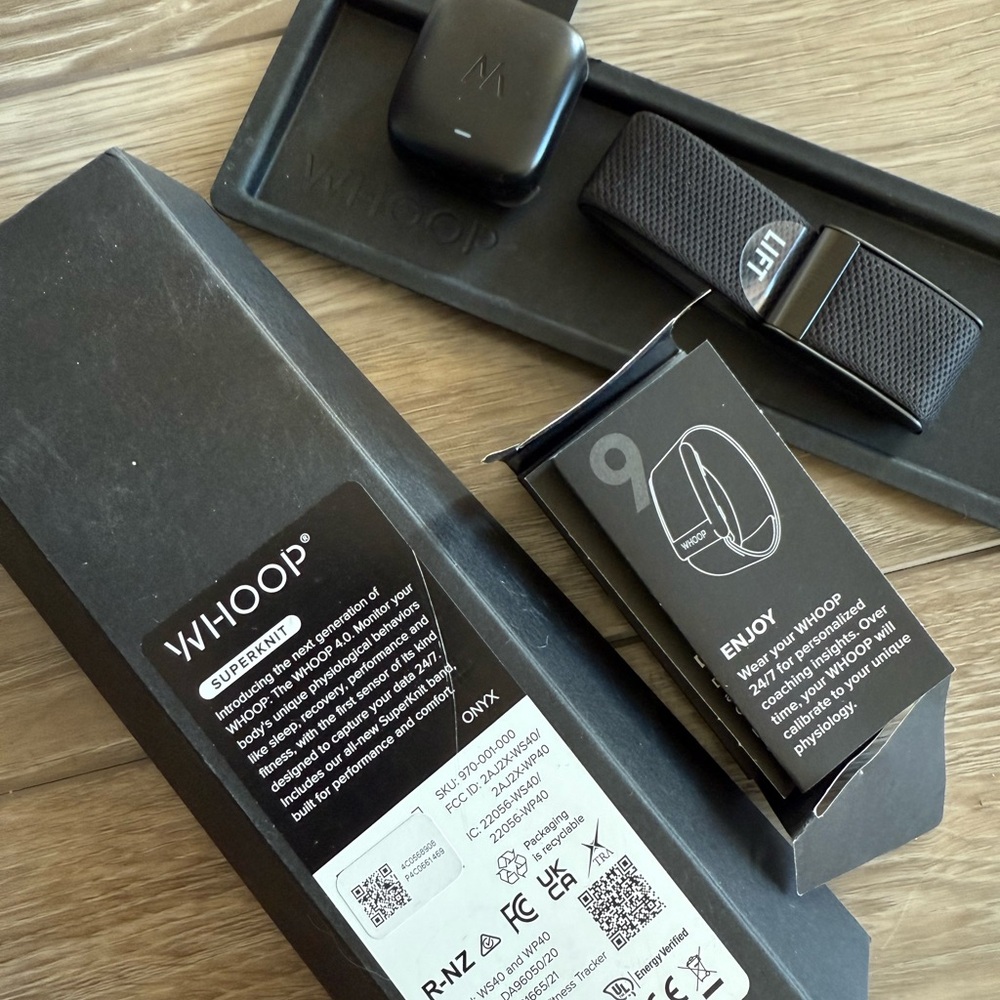 Whoop Black Fitness Tracker